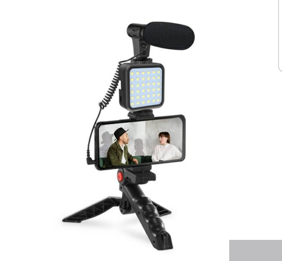 117197541_60b39bf727ebc0-101911631622383535495