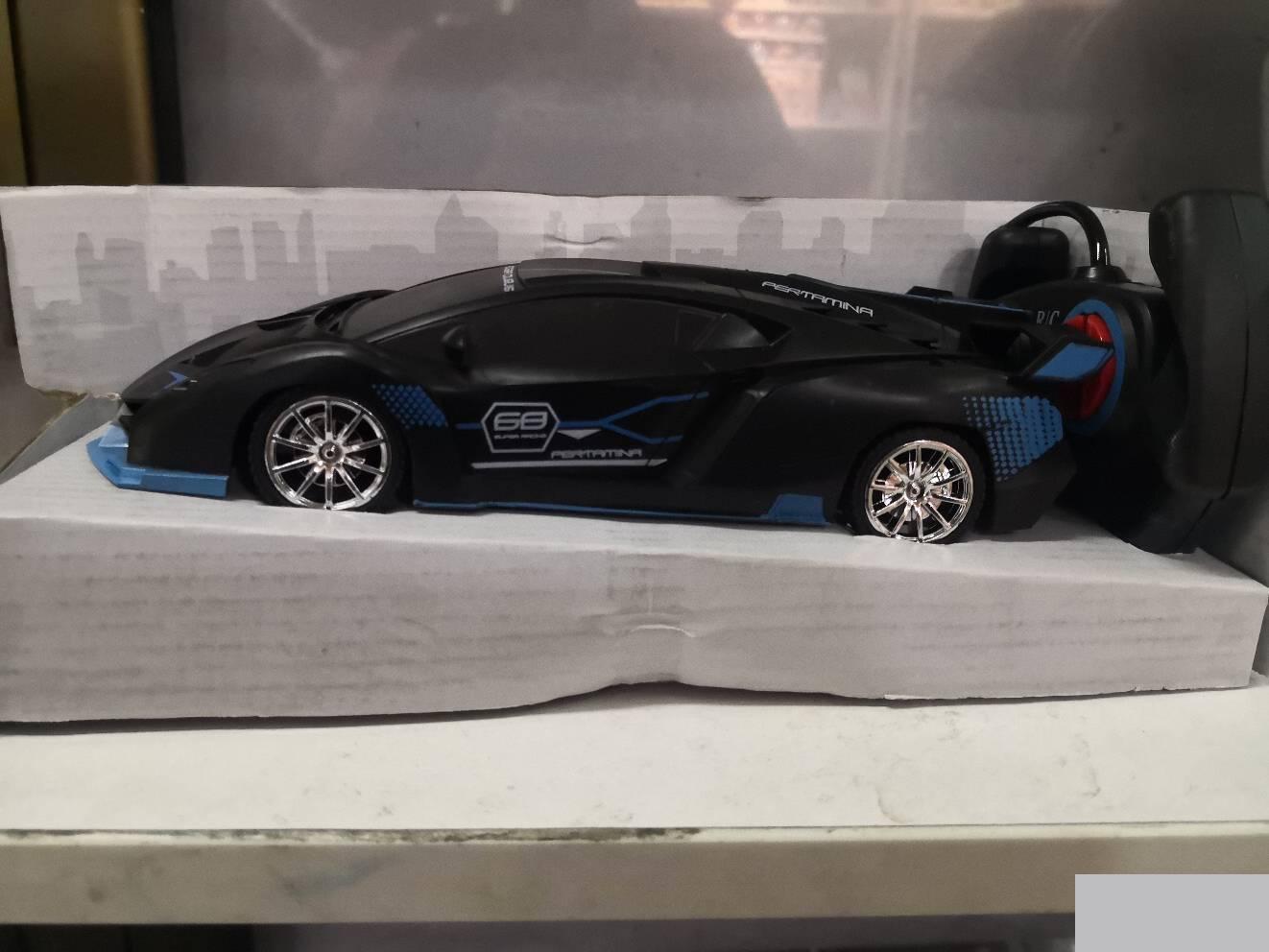 117621909_60bd119010aba7-768410111623003497900