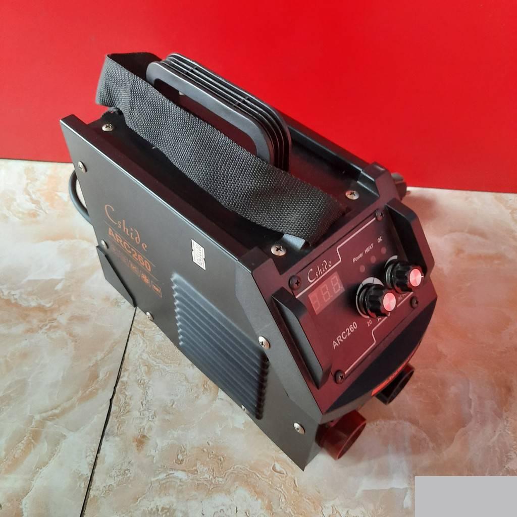 124351759_615d44b9eddba8-927773781633502301203