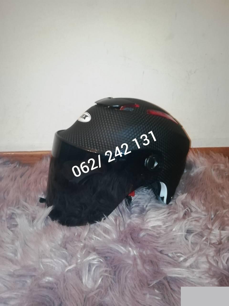 124411778_615e90d4483cb5-512368301633587369313