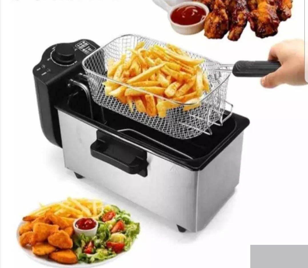 124496190_616039feb9a362-812601921633696228438