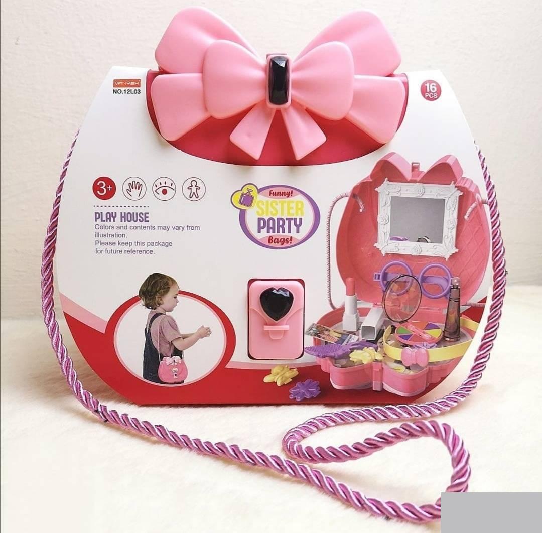 124601027_6162a3f3a86d54-724470641633854402532