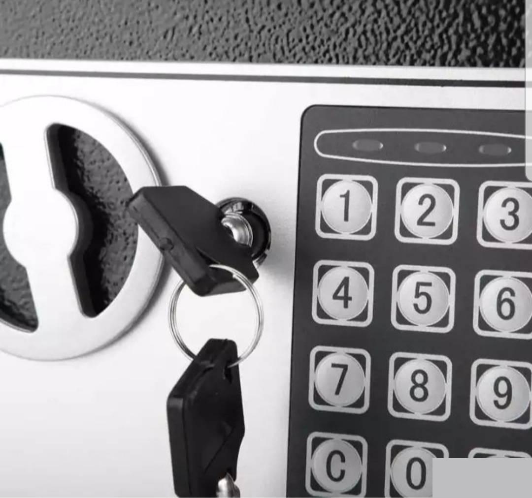 124689715_61644ed0069833-073760181633963719924