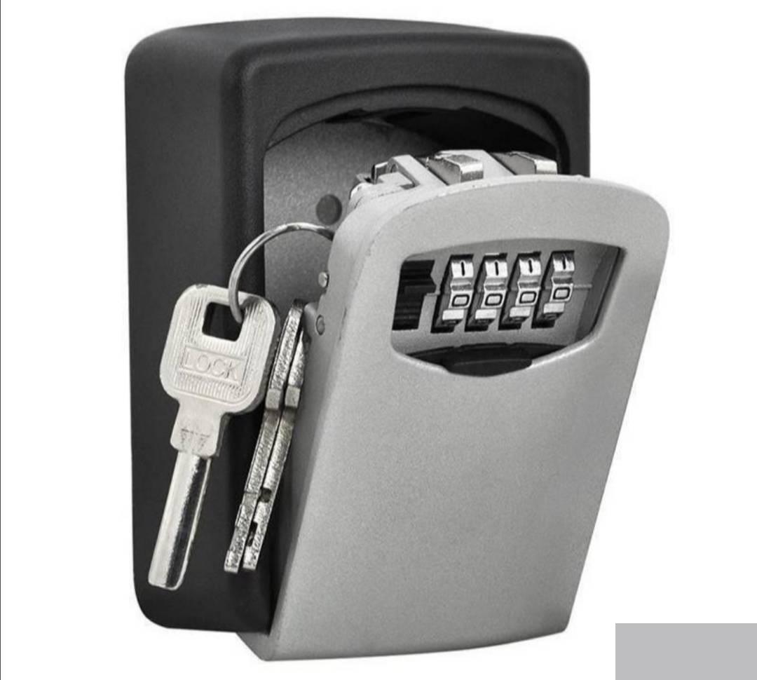 126937833_61957f11177f77-128149291637187287606